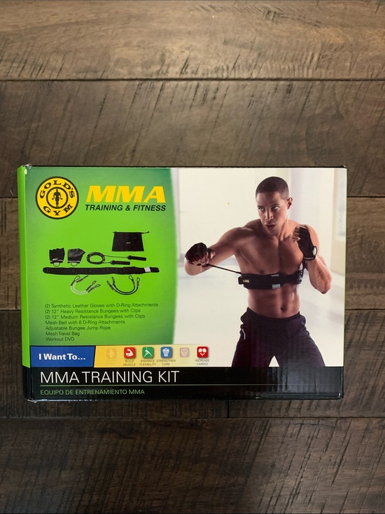 Golds Gym Other - Gold's Gym MMA Training Kit - Green/Black